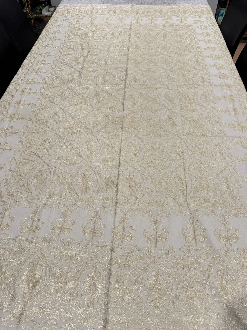 Elegant Syrian Aghabani Gold & Cream Tablecloth with napkins